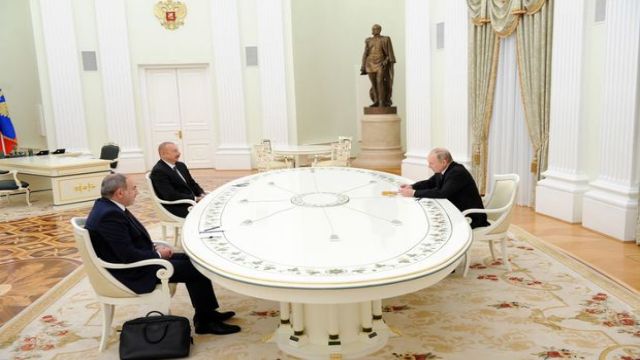 İlham Əliyev, Putin və Paşinyanın Moskva görüşü - VİDEO