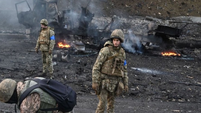 Ukrayna ordusu İzyuma doğru əks-hücuma keçib