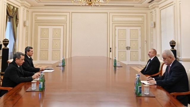 Prezident İlham Əliyev Rusiya prezidentinin köməkçisini qəbul edib